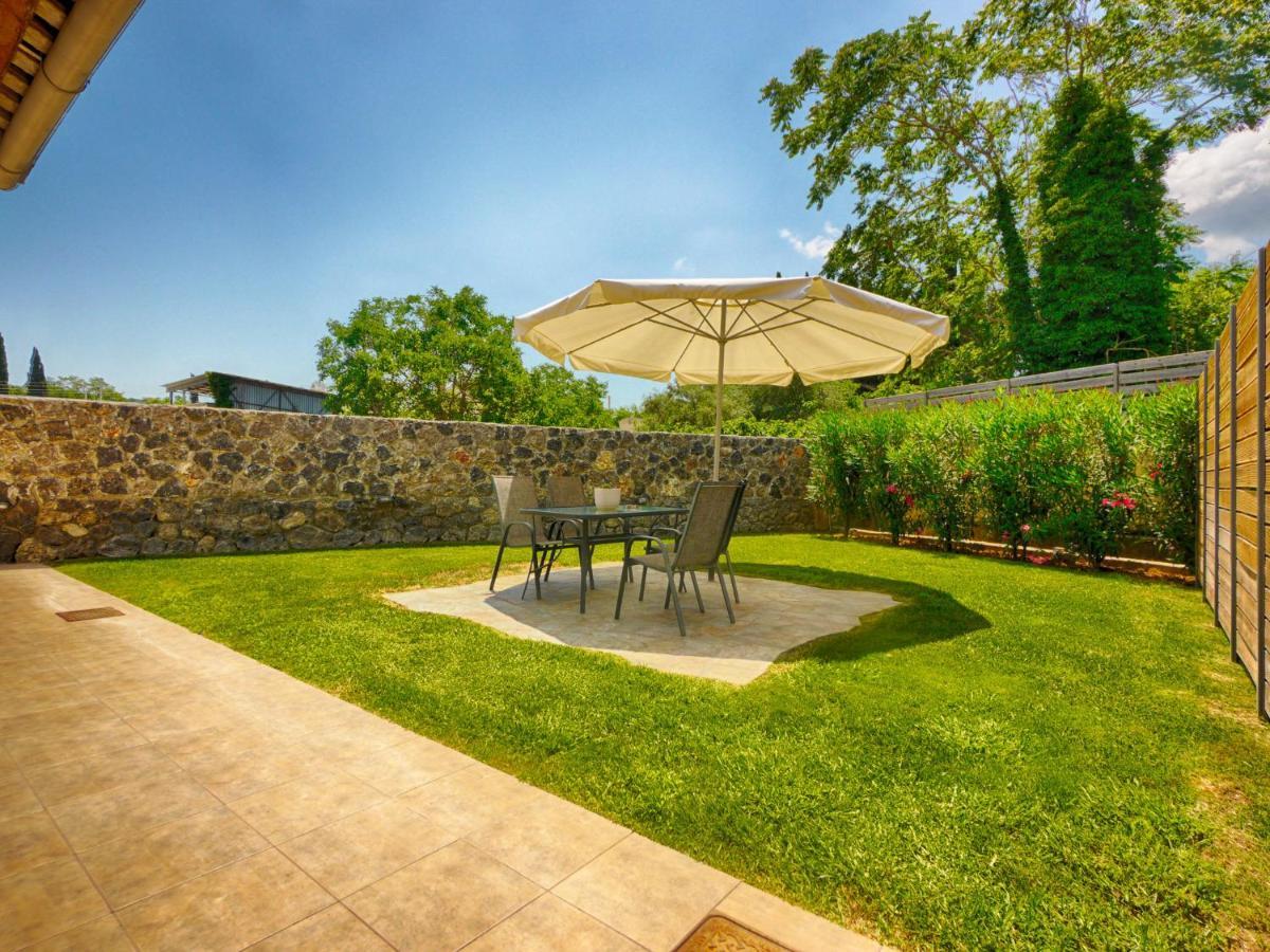 Cozy Family Friendly Apartment With Large Garden Close To Beaches - Dirella Kinopiásztesz Kültér fotó