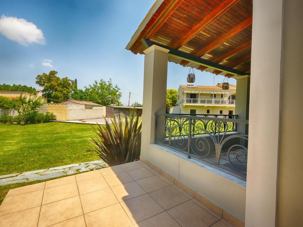 Cozy Family Friendly Apartment With Large Garden Close To Beaches - Dirella Kinopiásztesz Kültér fotó