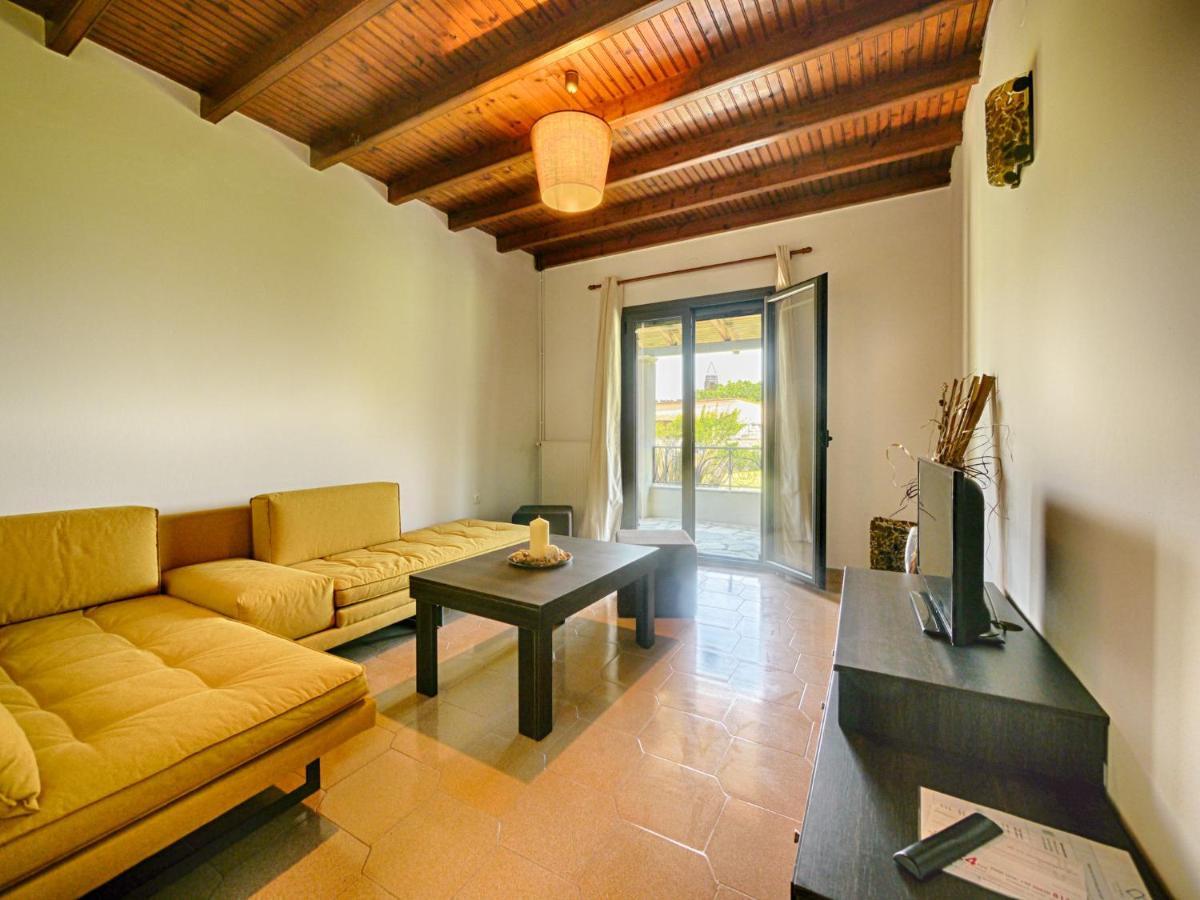 Cozy Family Friendly Apartment With Large Garden Close To Beaches - Dirella Kinopiásztesz Kültér fotó