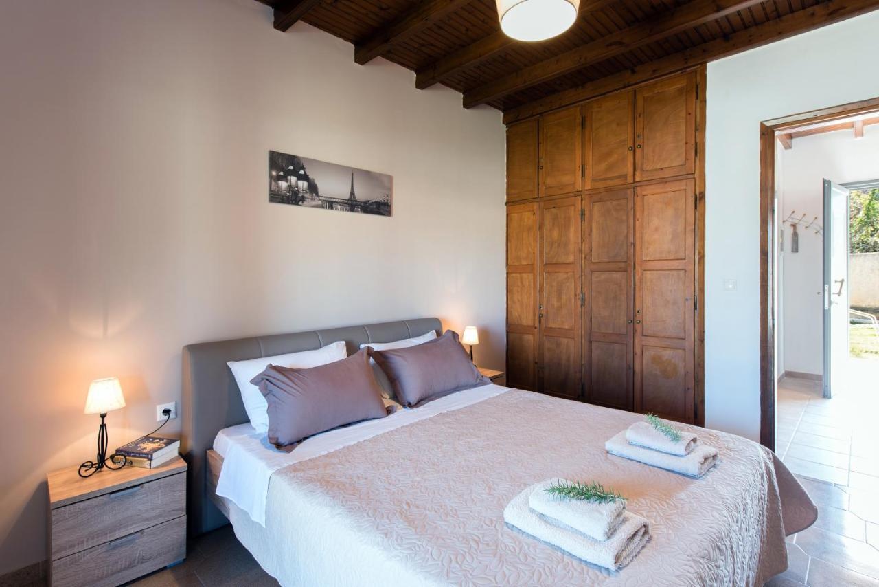 Cozy Family Friendly Apartment With Large Garden Close To Beaches - Dirella Kinopiásztesz Kültér fotó