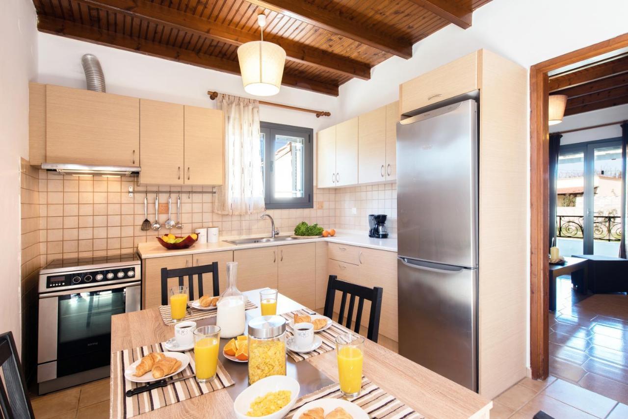 Cozy Family Friendly Apartment With Large Garden Close To Beaches - Dirella Kinopiásztesz Kültér fotó