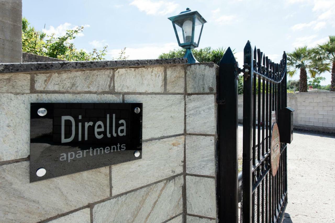 Cozy Family Friendly Apartment With Large Garden Close To Beaches - Dirella Kinopiásztesz Kültér fotó